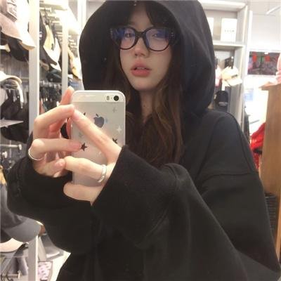 魔女娇妃 封面